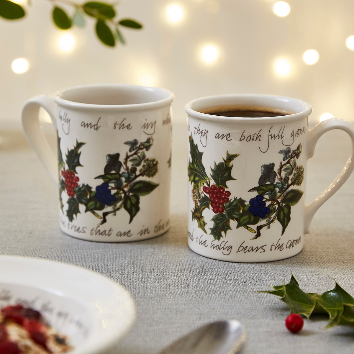 The Holly and The Ivy Mug Set of 4 image number null